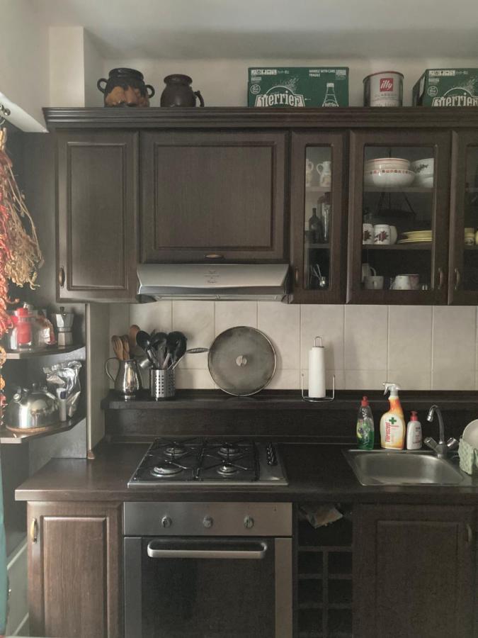 Apartman-Donau Tát Eksteriør bilde