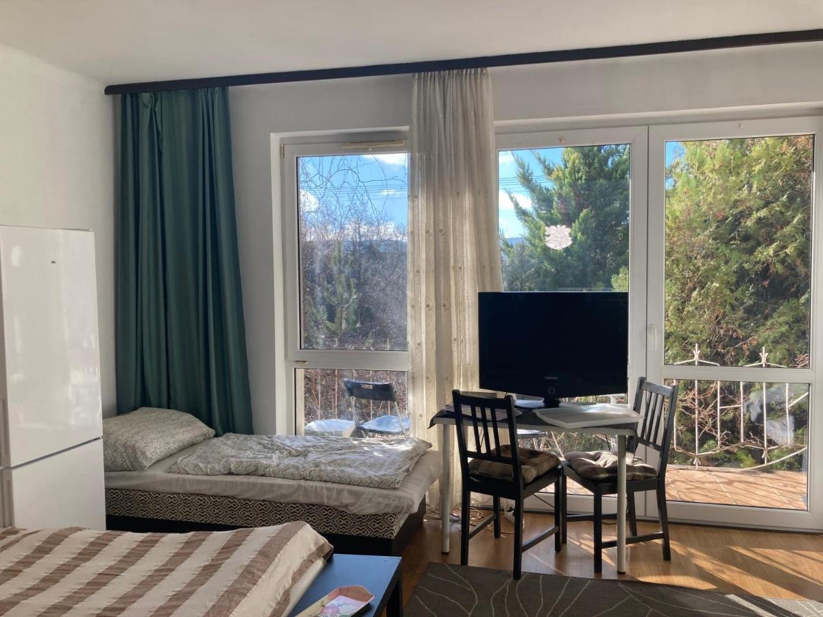 Apartman-Donau Tát Eksteriør bilde