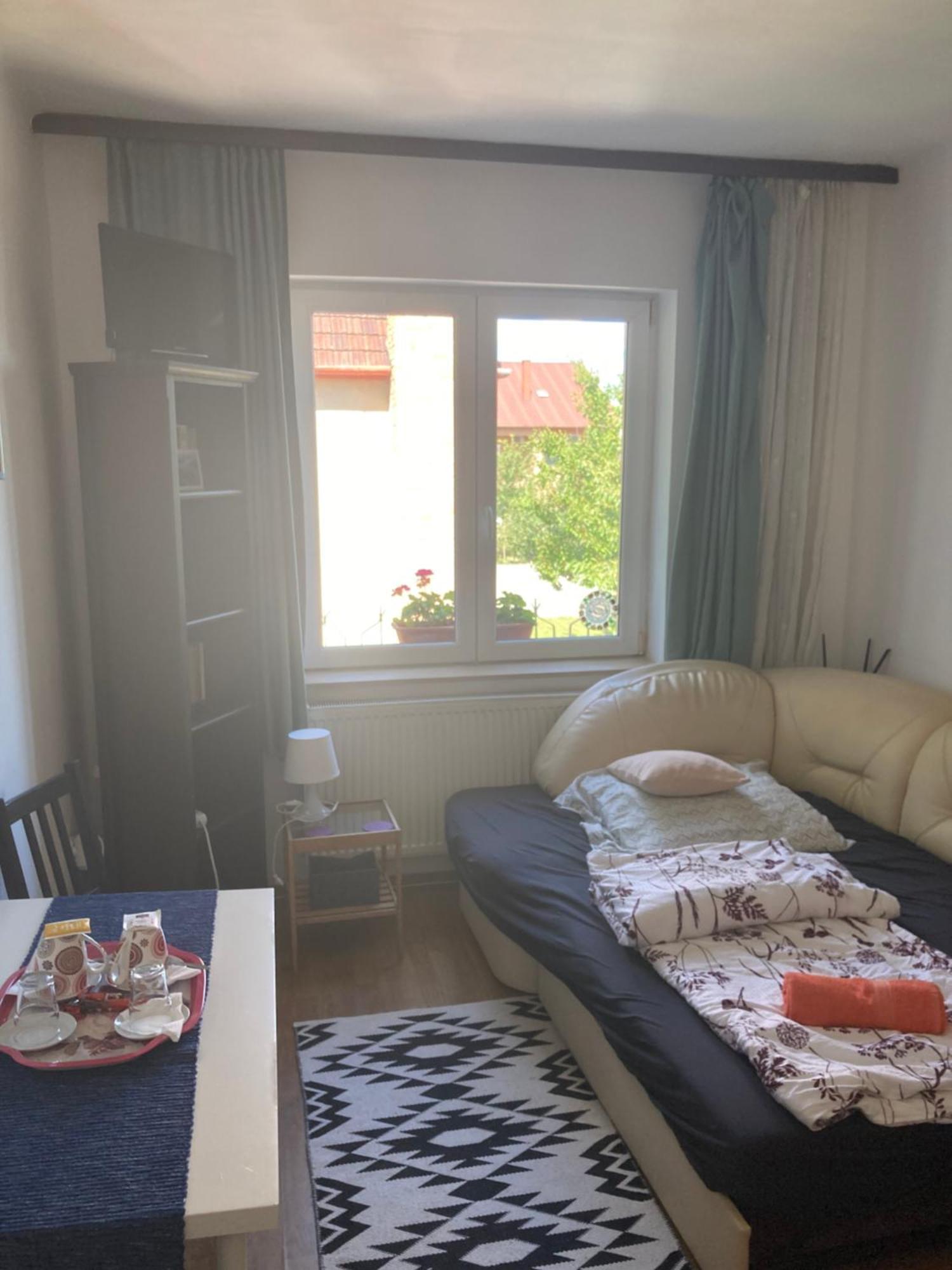 Apartman-Donau Tát Eksteriør bilde