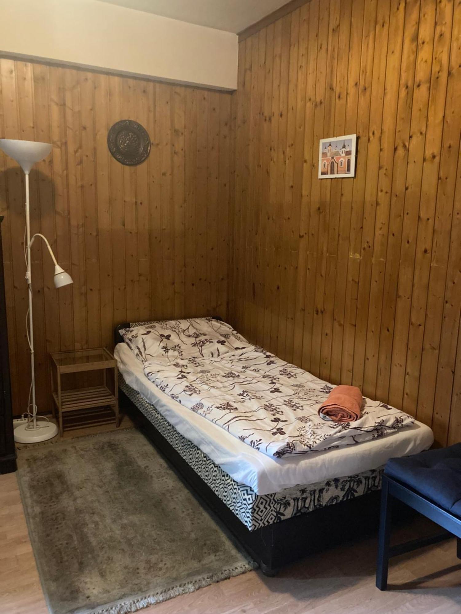 Apartman-Donau Tát Eksteriør bilde